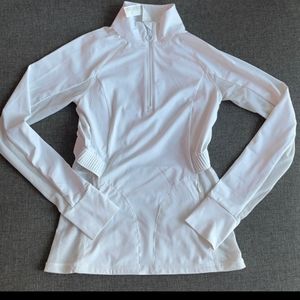 🏷3/40 Fabletics qtr zip top